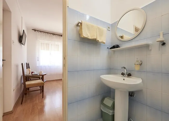 And With Parking Space - 13102 3*