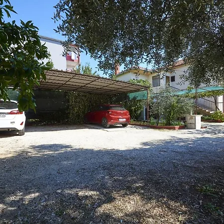 And With Parking Space - 13102 Trogir