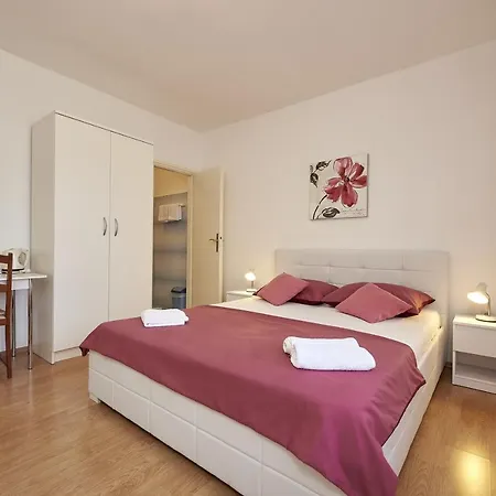 And With Parking Space - 13102 3* Трогир