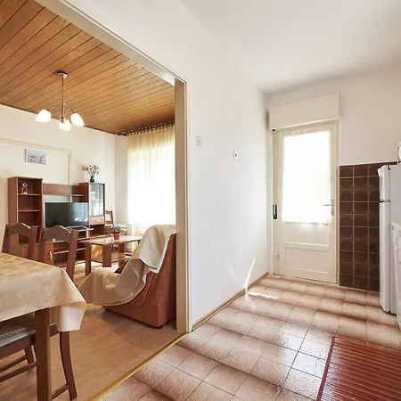 And With Parking Space - 13102 3* טרוגיר