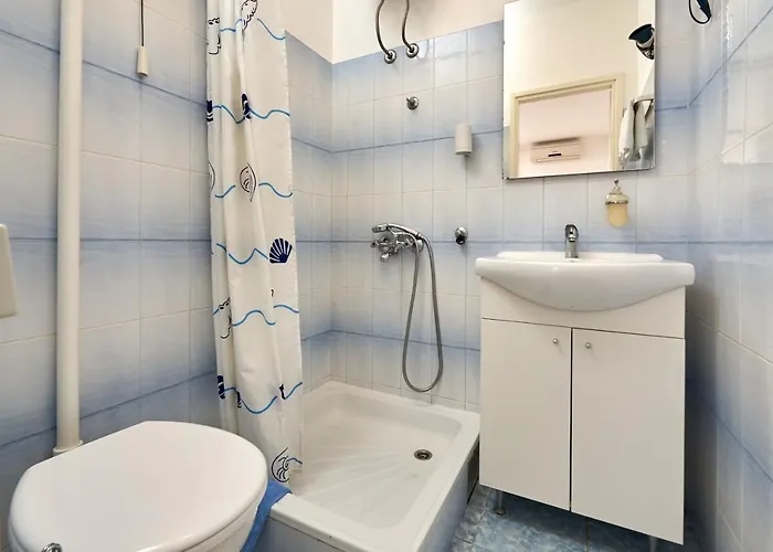 And With Parking Space - 13102 3*